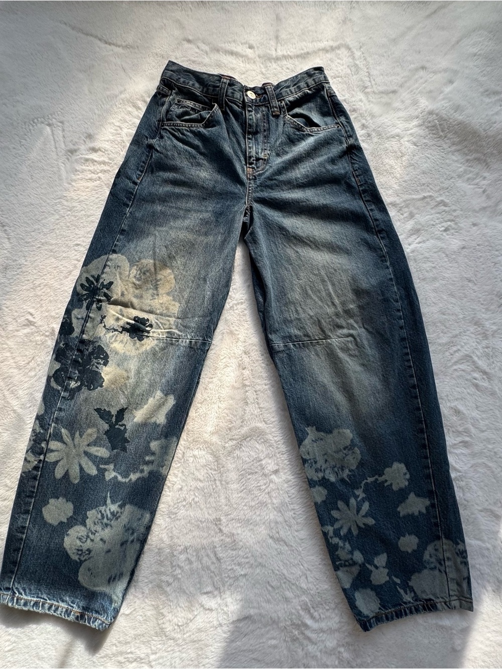 Floral Bleach-Effect Denim Jeans - Washed Blue
